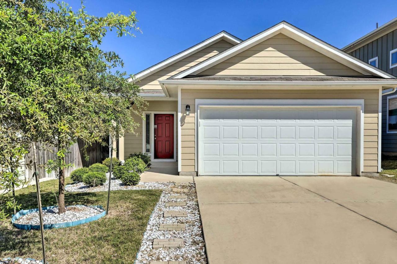 Buda Home With Smart Tv About 19 Mi To Downtown Austin Bagian luar foto